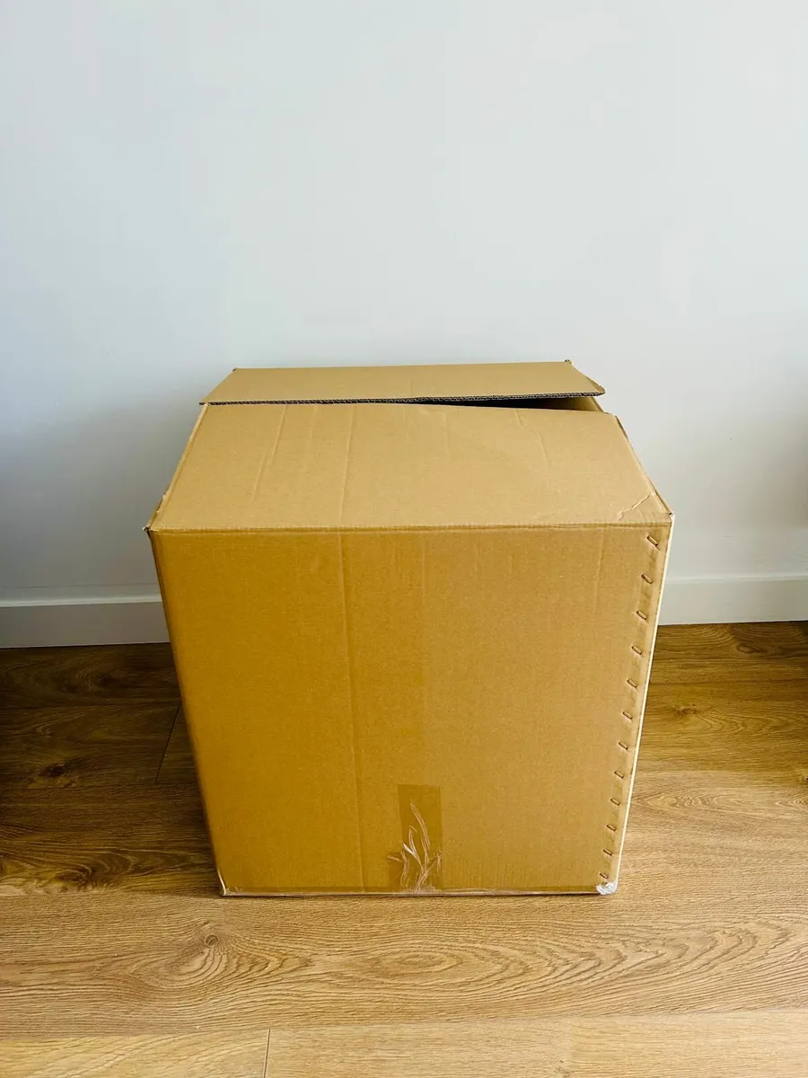 NEW Cardboard box for moving 51x51x55cm - Image 1