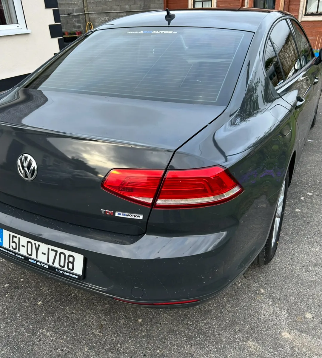 Car - Image 2