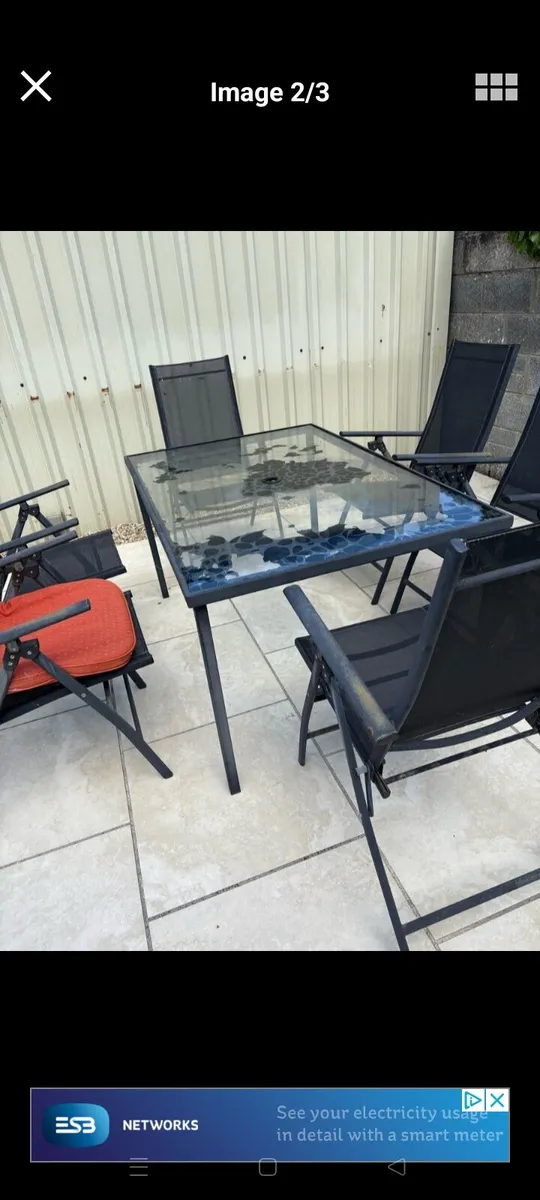 Garden table and chairs - Image 2