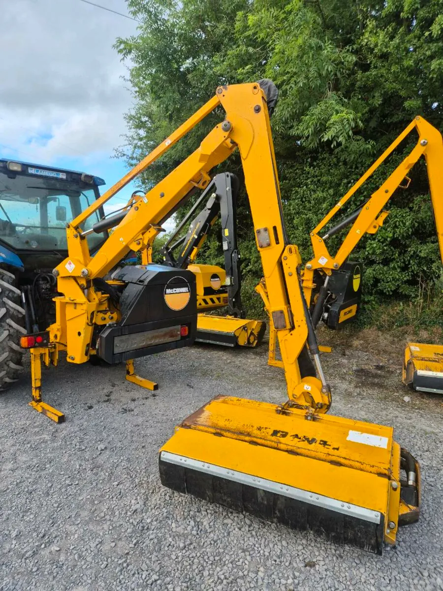 Mcconnel PA65T Hedgecutter - Image 1
