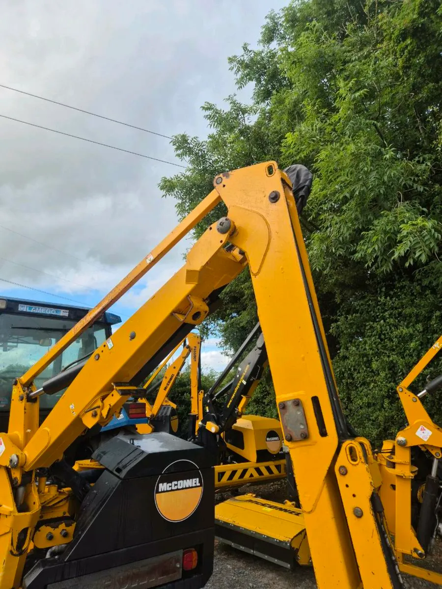 Mcconnel PA65T Hedgecutter - Image 4