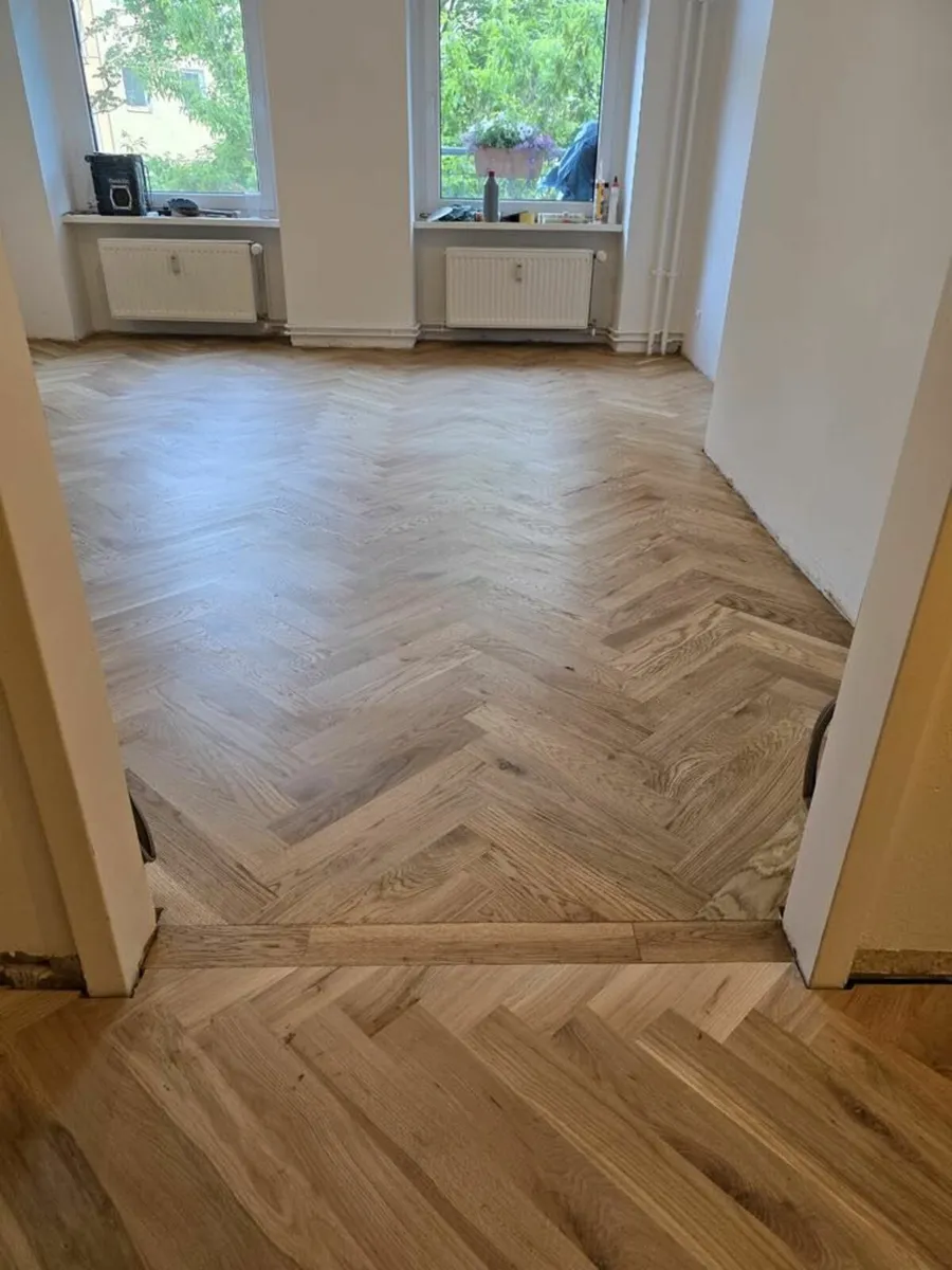 Parquet Solid Oak Wood Flooring - Image 3