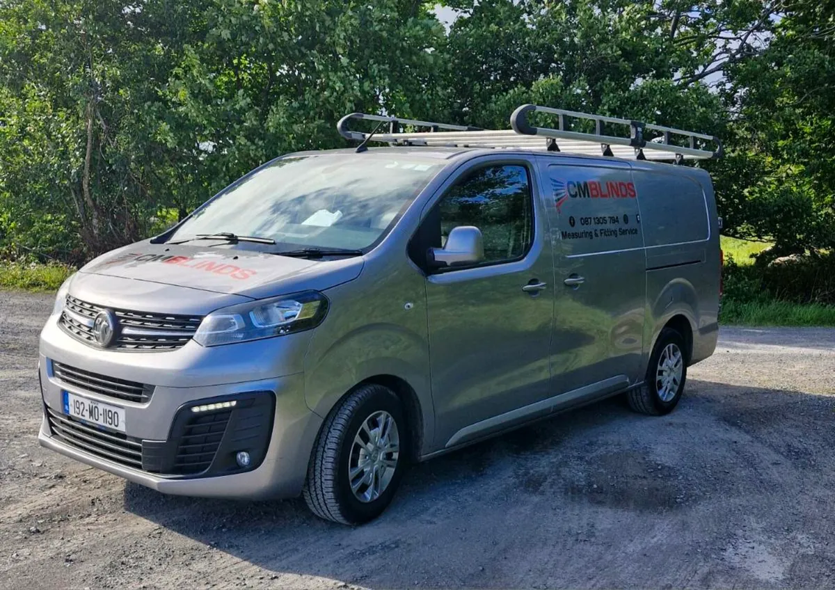 Vivaro sportive Lwb - Image 3