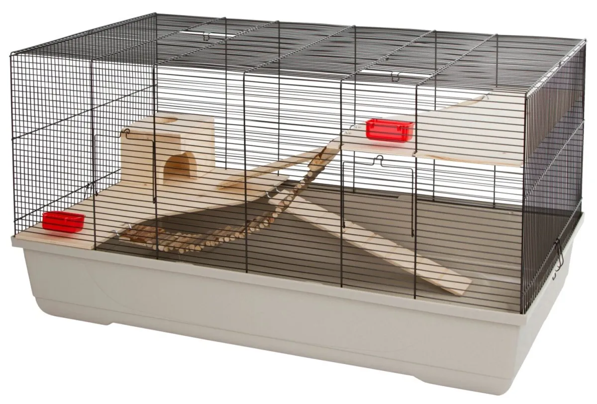 Hamster cage - Image 1