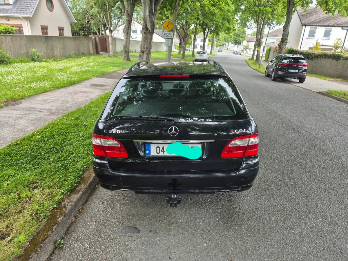 Mercedes-Benz E-Class 04 €3500 - Image 2