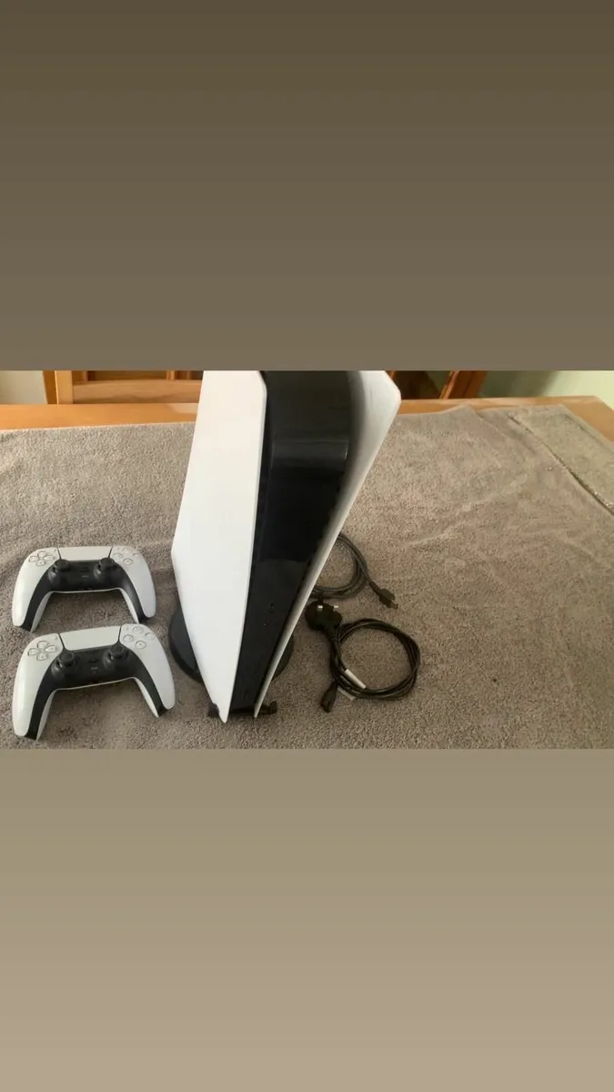 Playstation 5 - Image 4