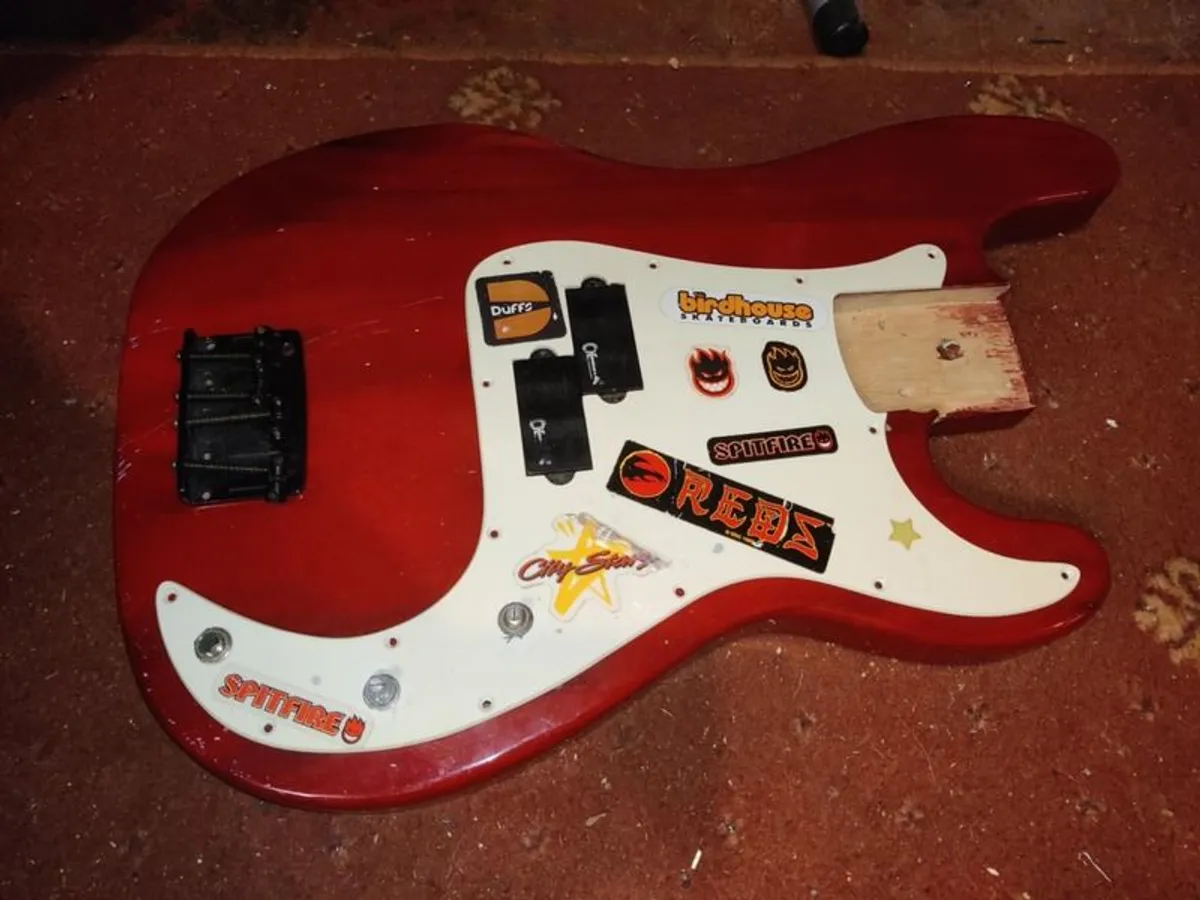 Charvel Pbass pickups - unknown bass - Image 4