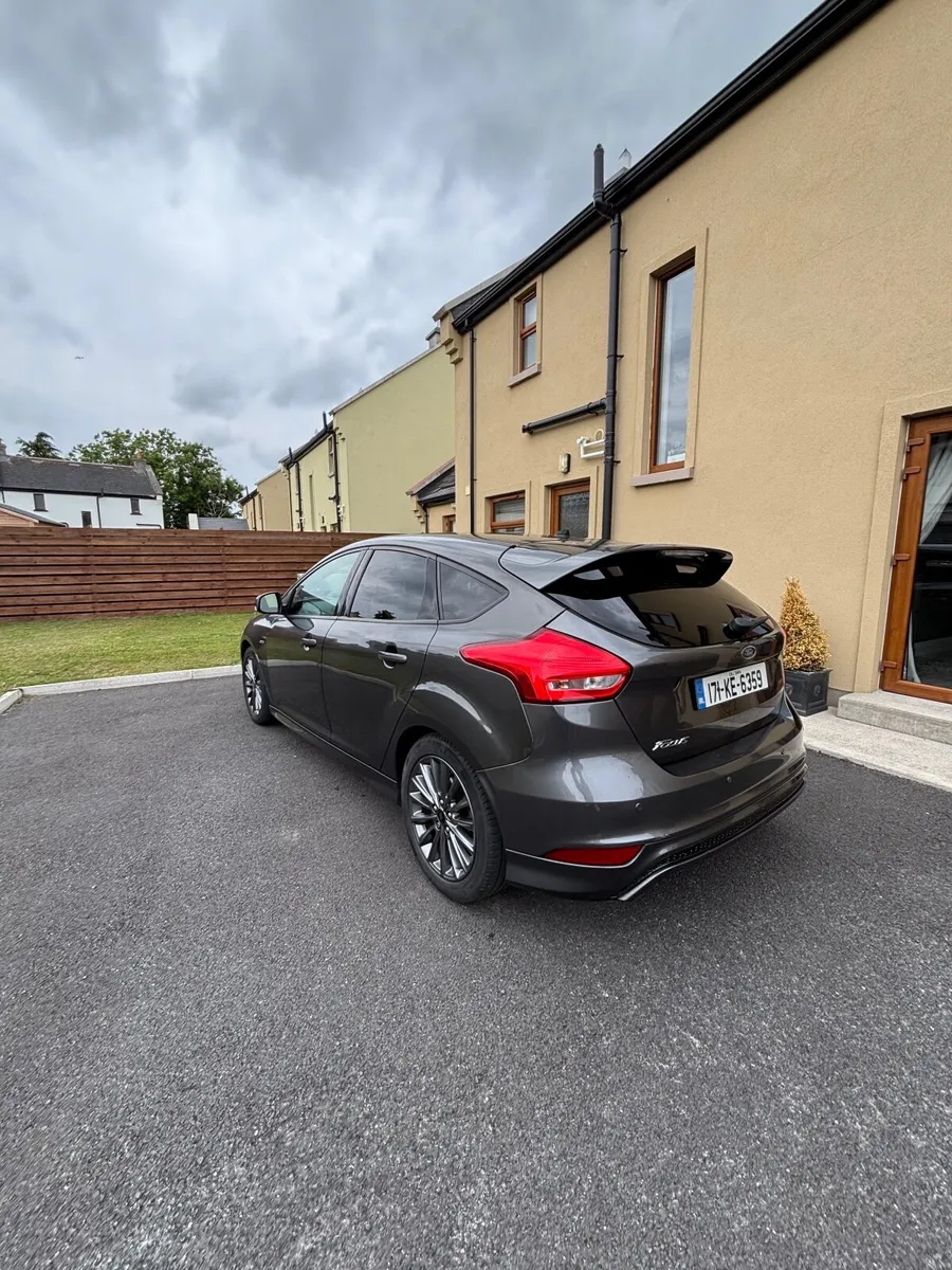 Ford Focus 2017 - Image 3