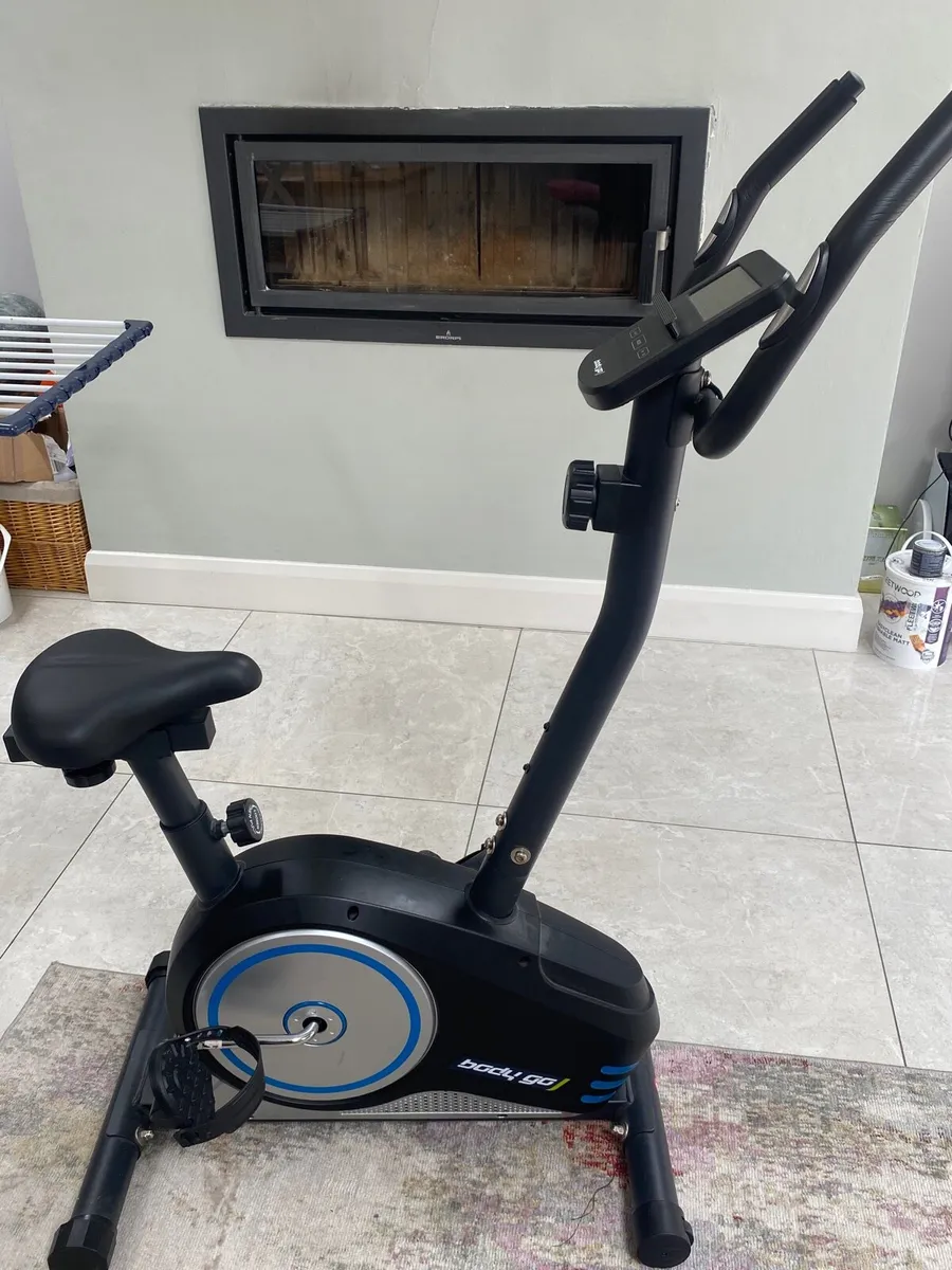 Exercise bike - Image 1