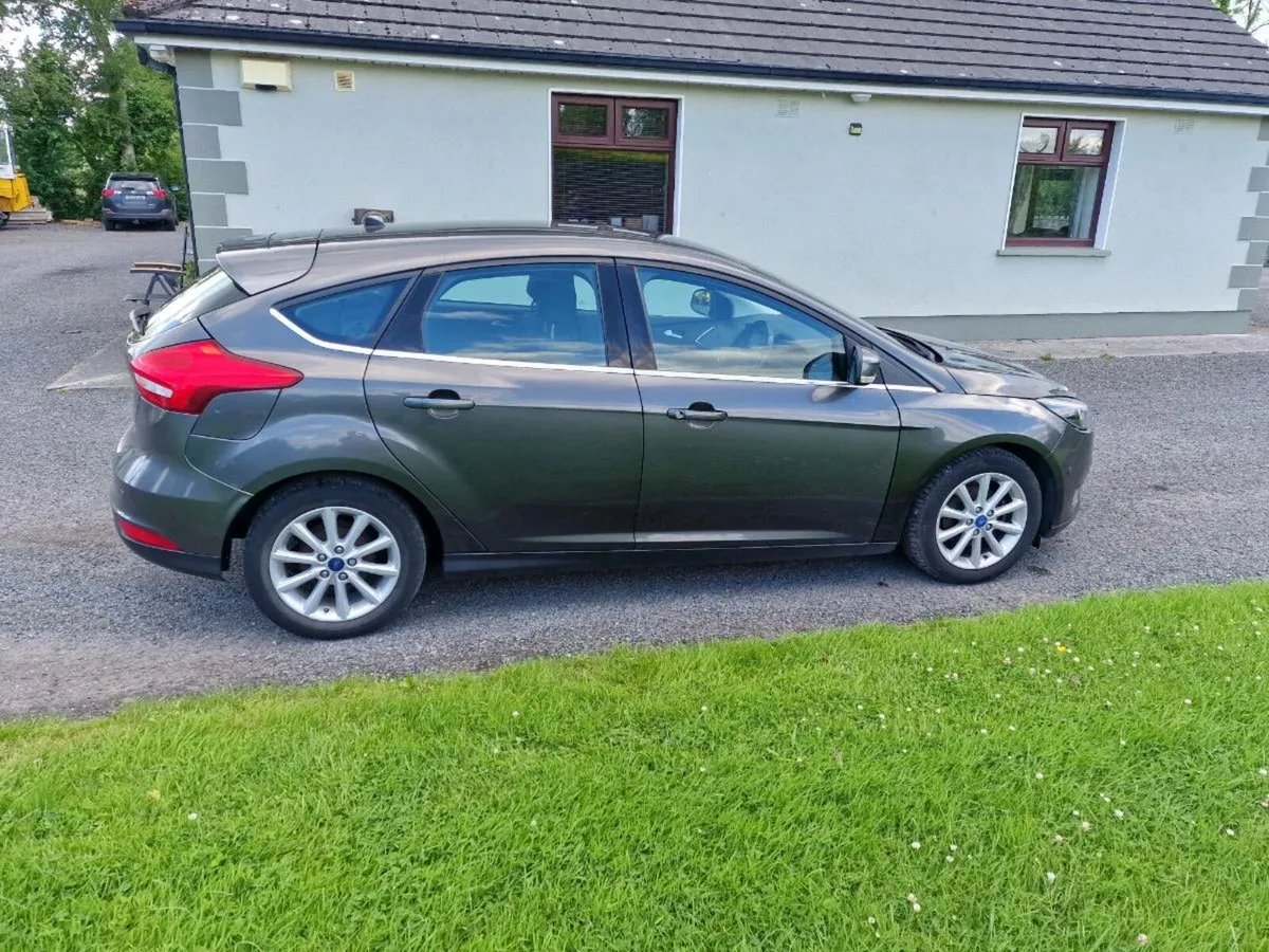 Ford Focus - Image 3