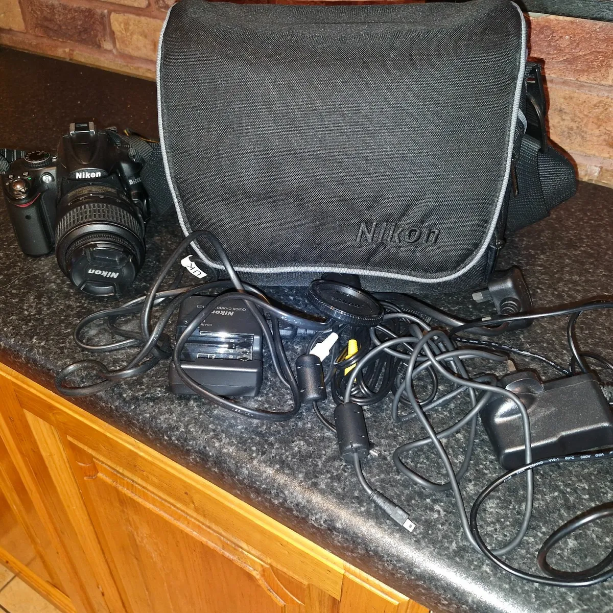 Nikon D5000 Camera - Image 2