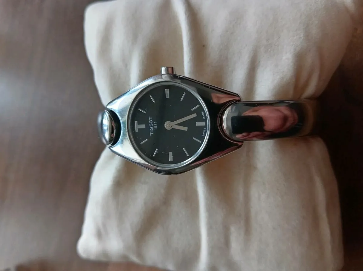 Genuine Swiss made ladies watch TISSOT - Image 2