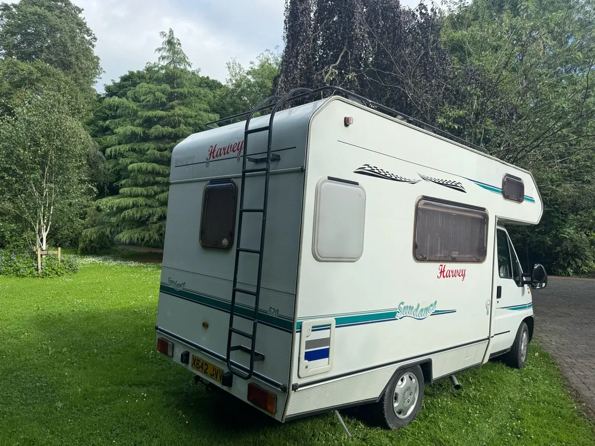 Camper Van - Image 3