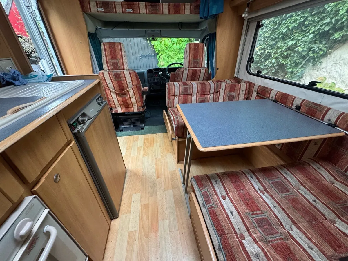 Camper Van - Image 4