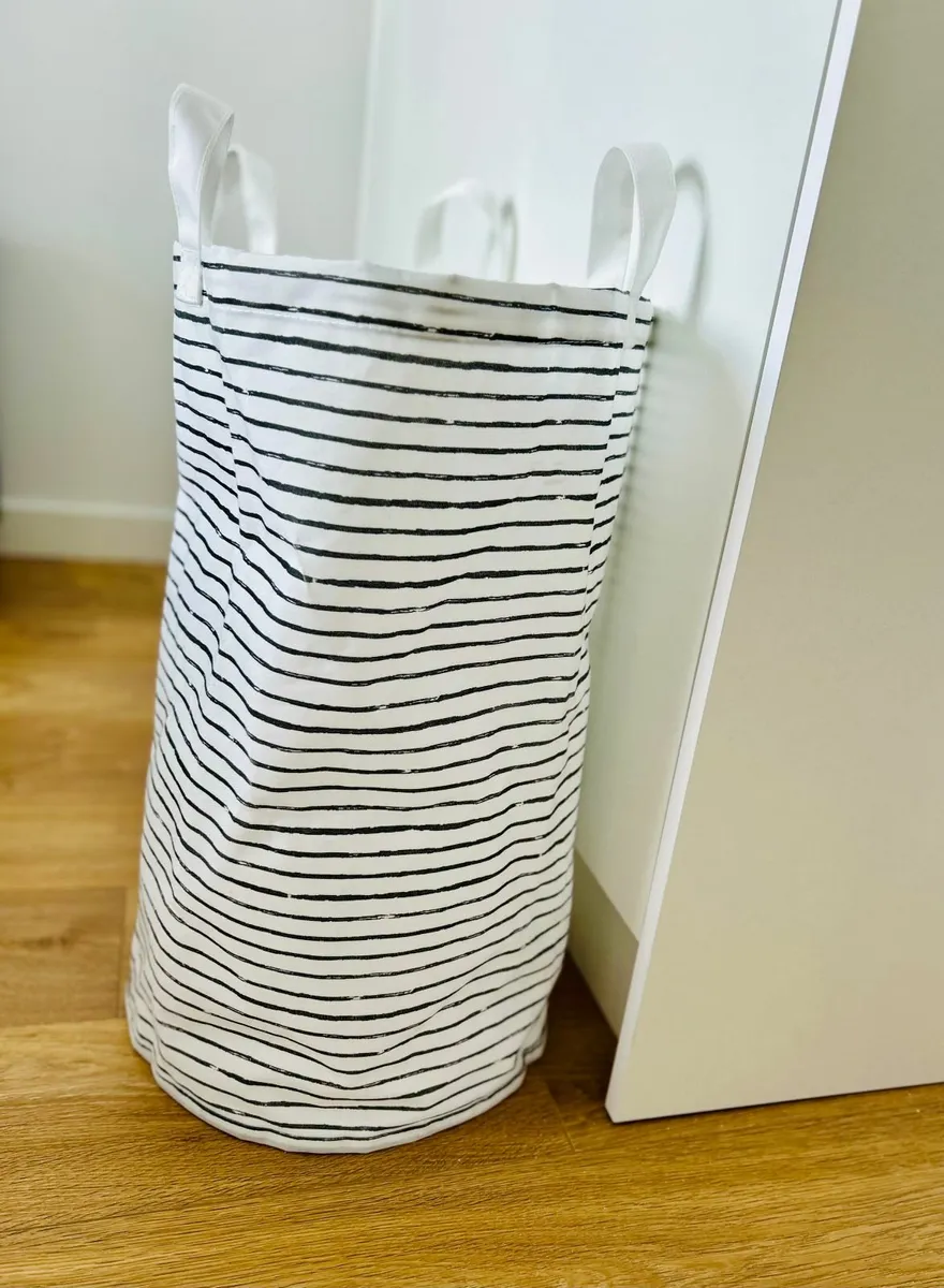 IKEA KLUNKA Laundry bag, white/black, 60 l - Image 2