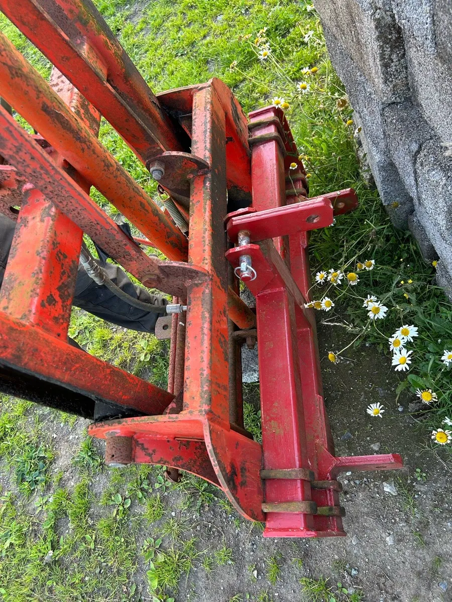 Mast with 3 point linkage - Image 4