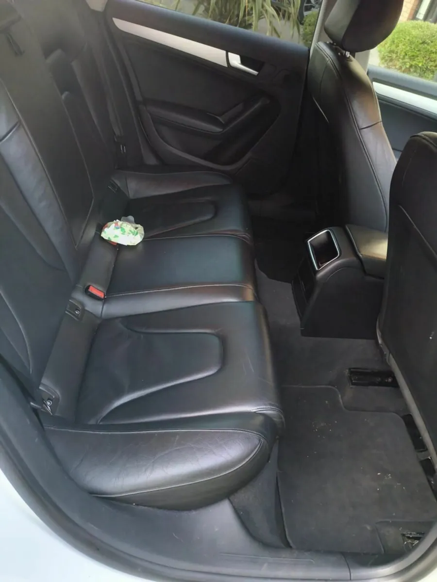 Audi A5 2010 - Image 4