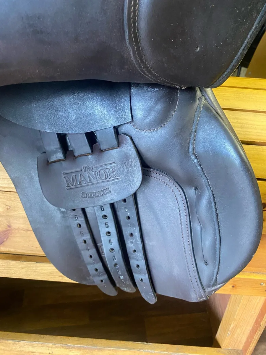 Manor leather saddle suit high withers - Image 4