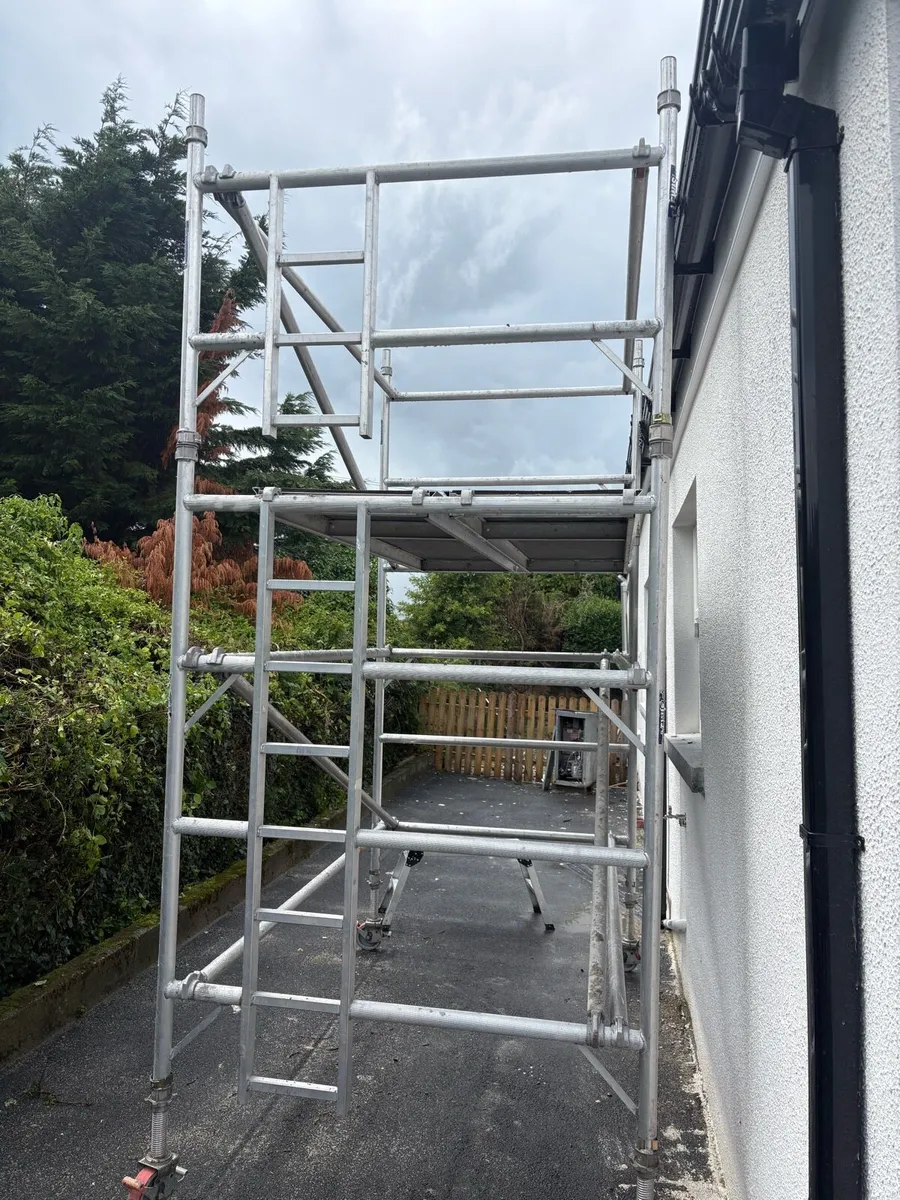 Portable scaffold - Image 1
