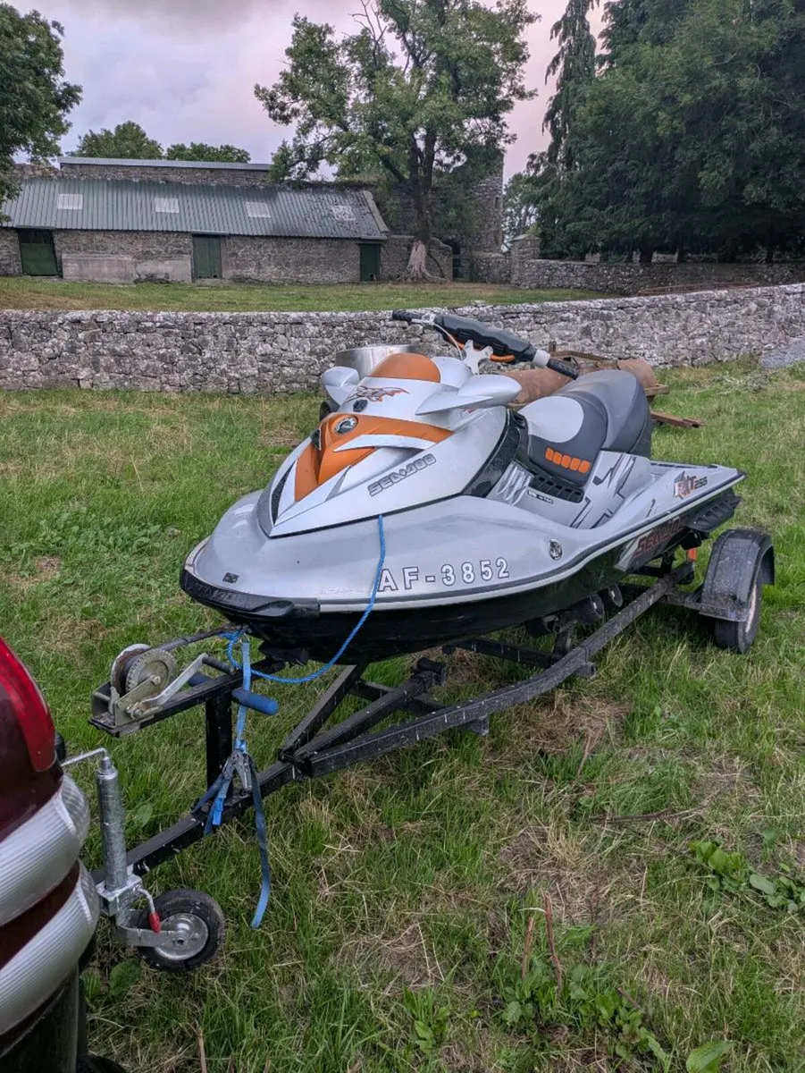 Jet ski - Image 4