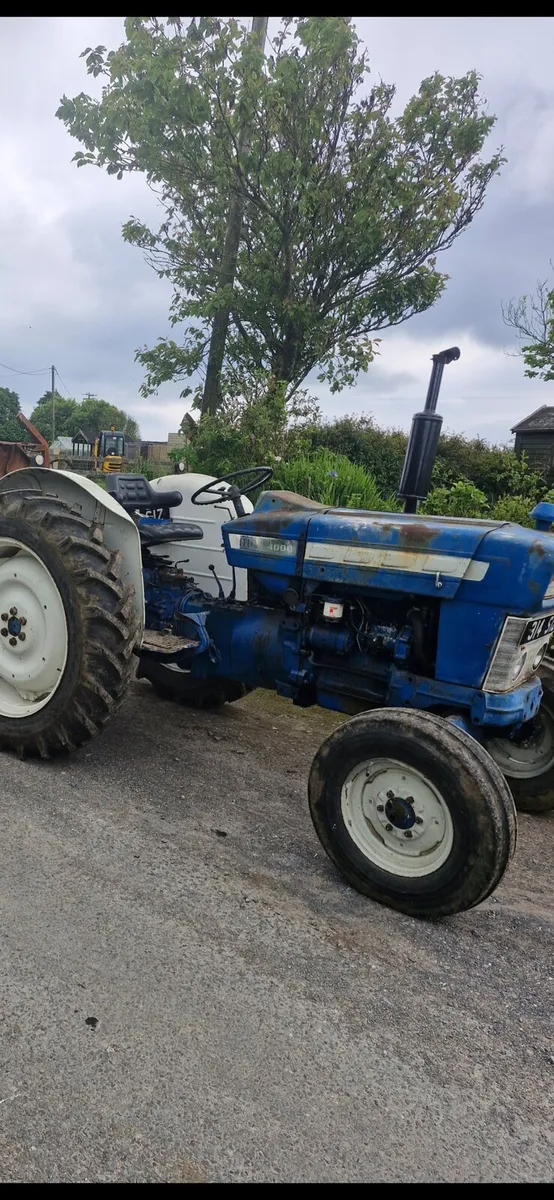 Tractor - Image 2