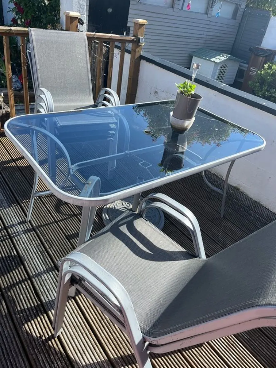 Back Garden  Large Glass Table and 6 Chairs - Image 1