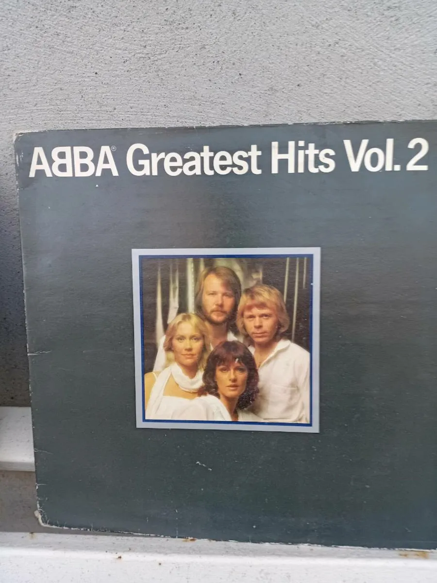 Records - Image 3