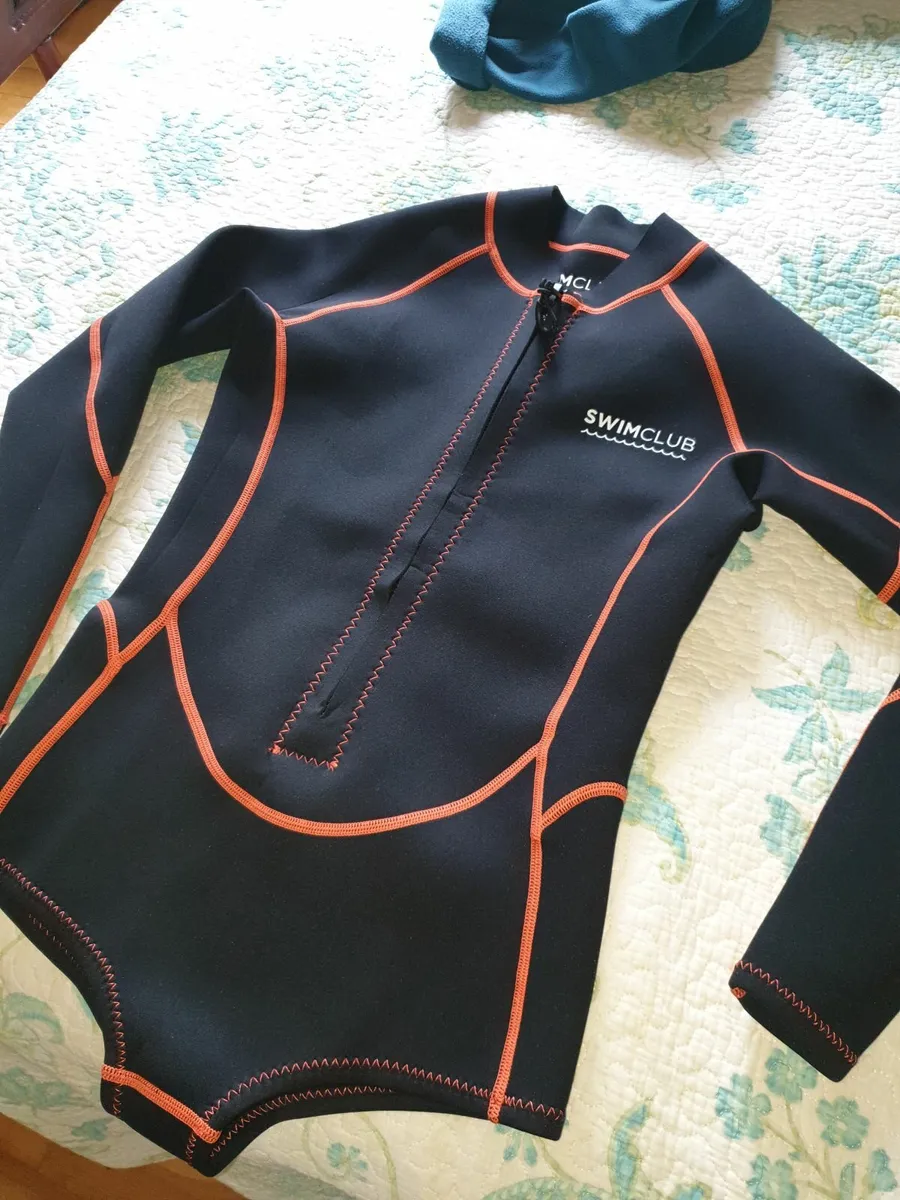 Ladies wetsuits - Image 4