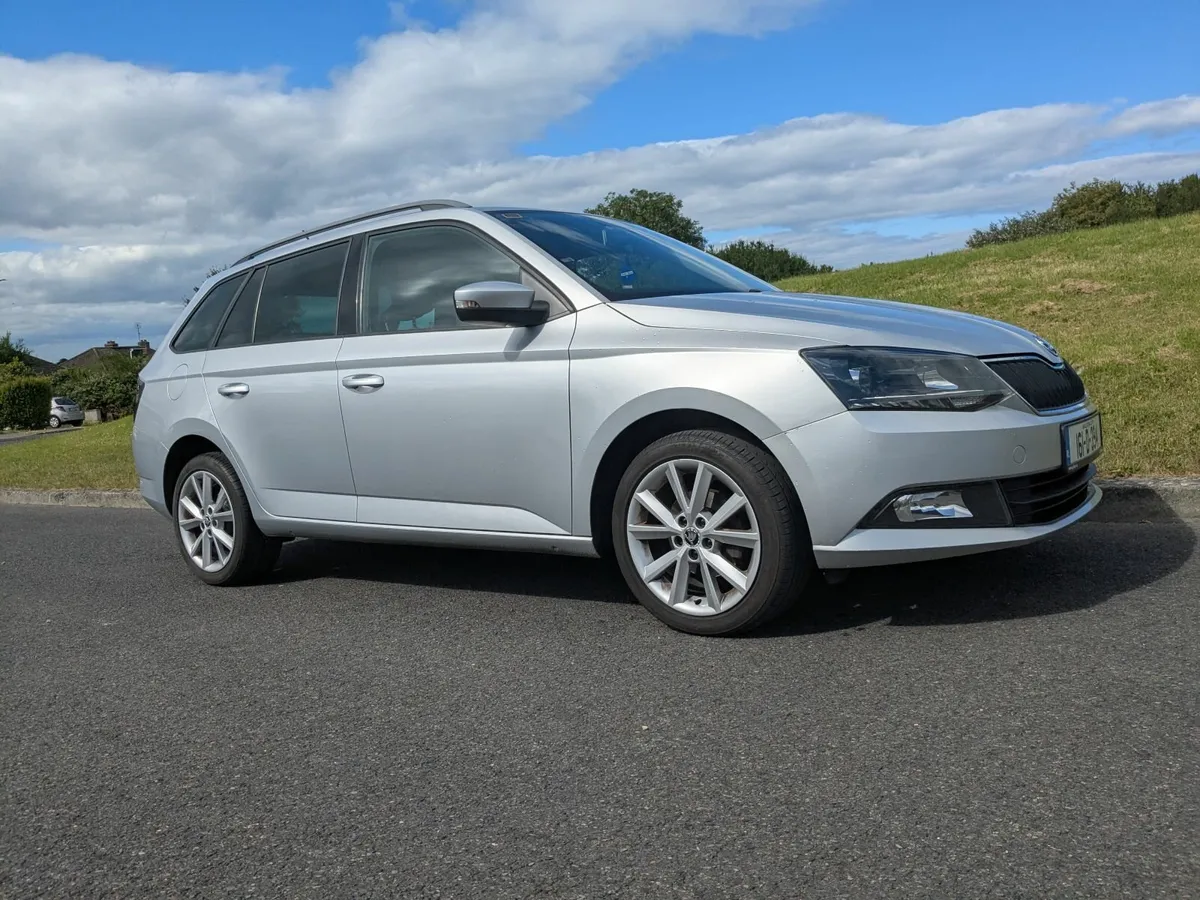 Skoda Fabia Combi Ambition 2016 1.2 TSI - Image 4