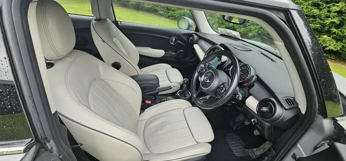 Mini Cooper D 2014 - Image 4