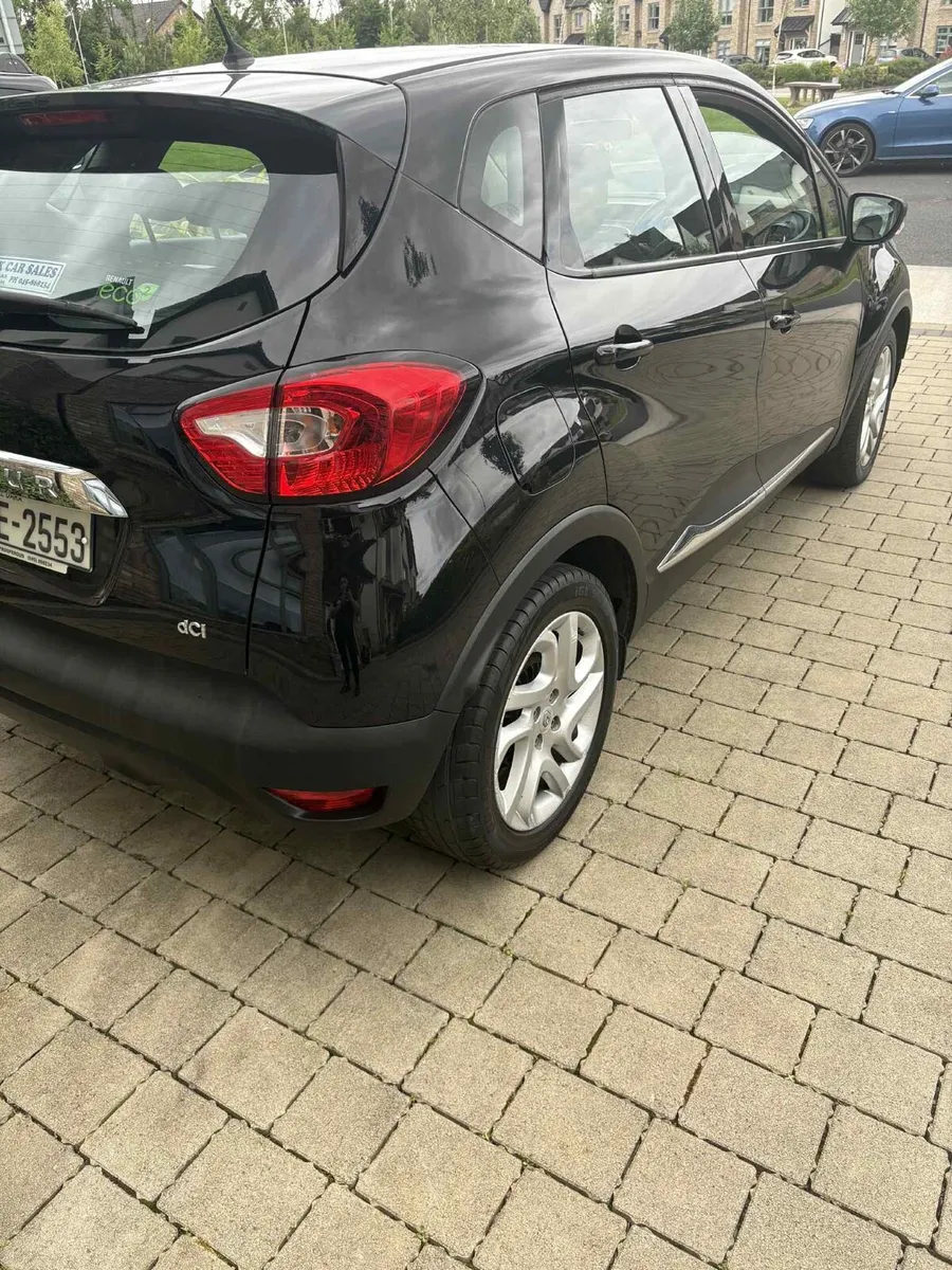 Renault Captur 142 Fresh Nct and Tax - Image 3