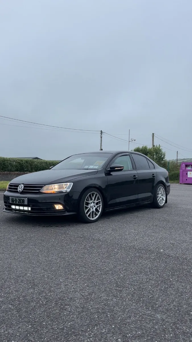 Volkswagen Jetta 2016 - Image 1
