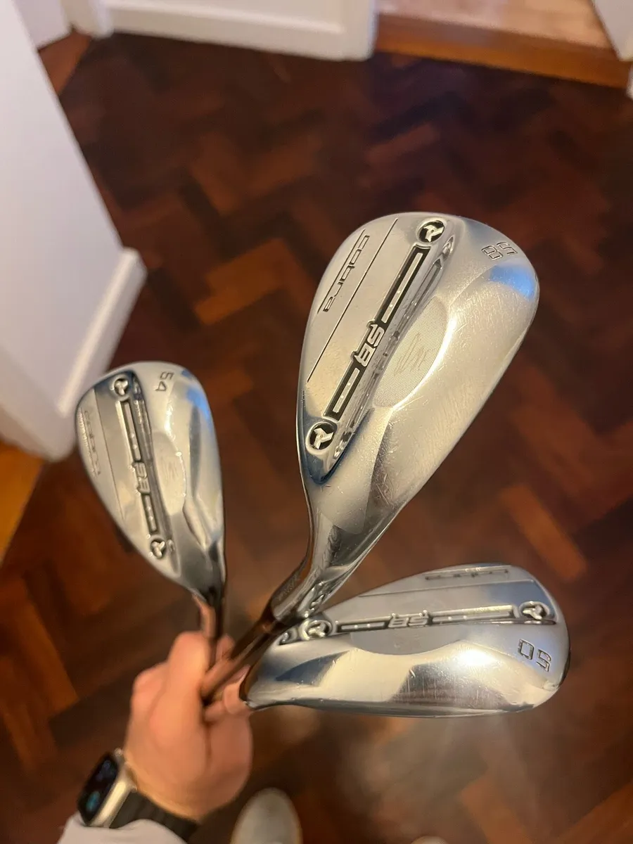 3 x Cobra Snakebite Wedges-Good as new - Image 1