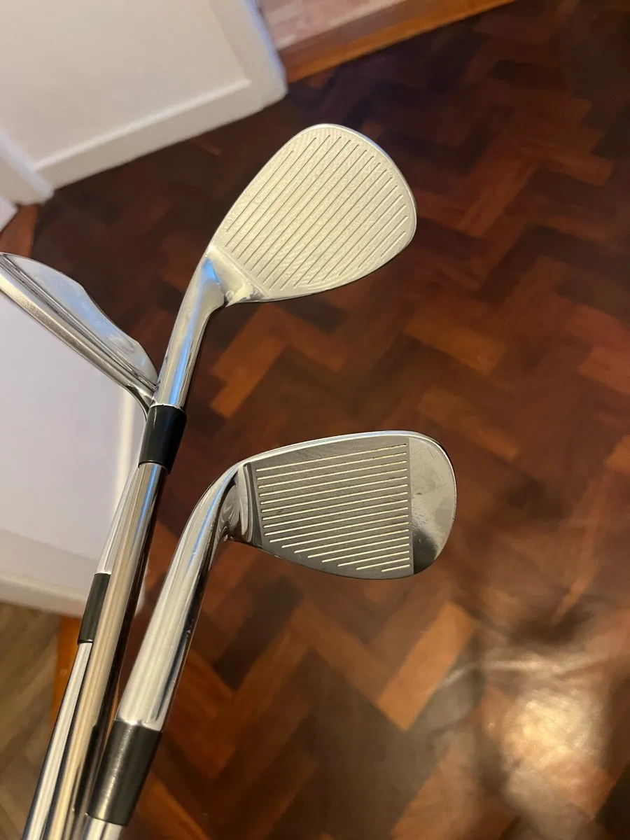 3 x Cobra Snakebite Wedges-Good as new - Image 4