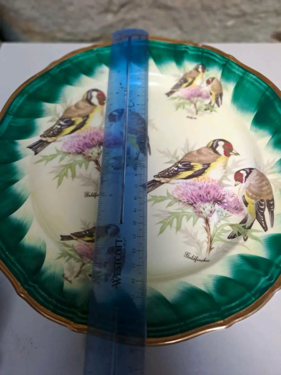 1992 Royal Doulton goldfinches plate - Image 4