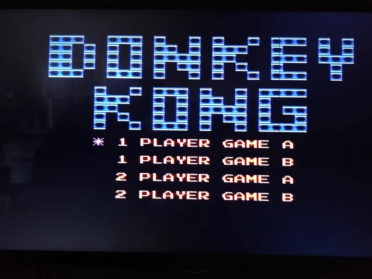 312+ Games Rechargeable Handheld NES GameBoy Style - Image 3