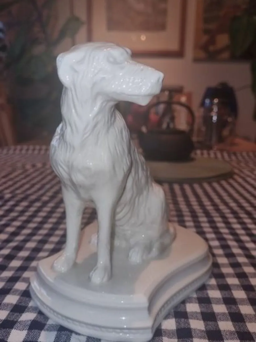 Belleek Collectors Society Limited Edition Dog - Image 3