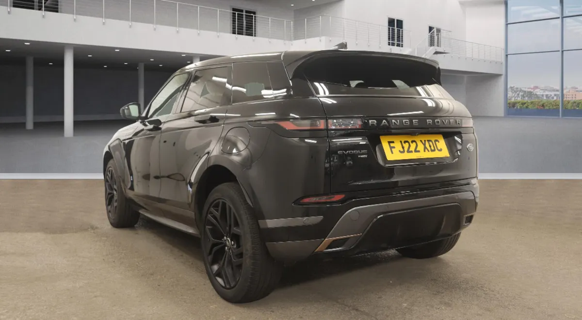 Land Rover Range Rover Evoque 2022 - Image 3