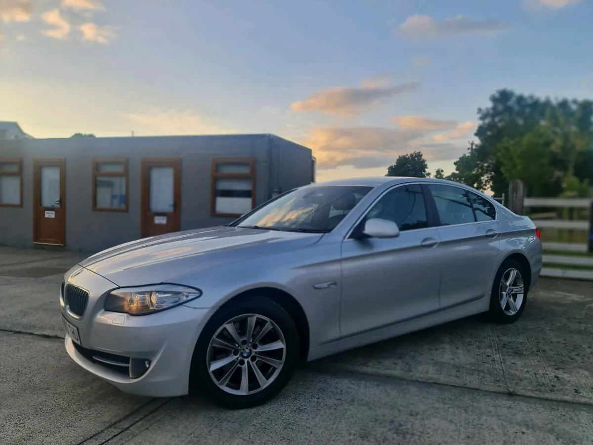 2011 bmw 520D f10 - Image 2