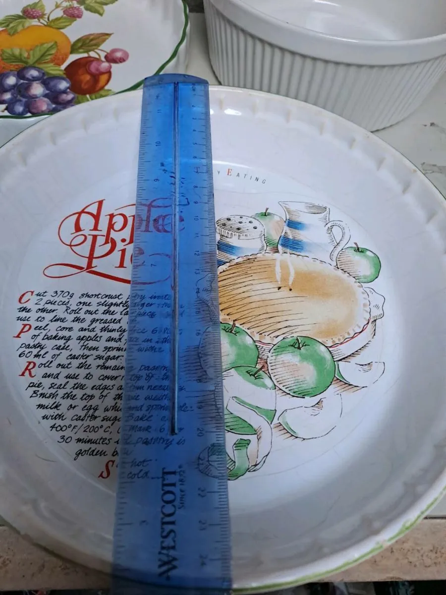 3 pie dishes - Image 2