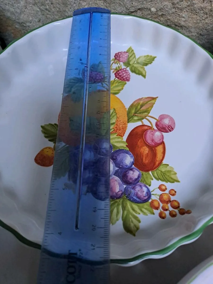 3 pie dishes - Image 3