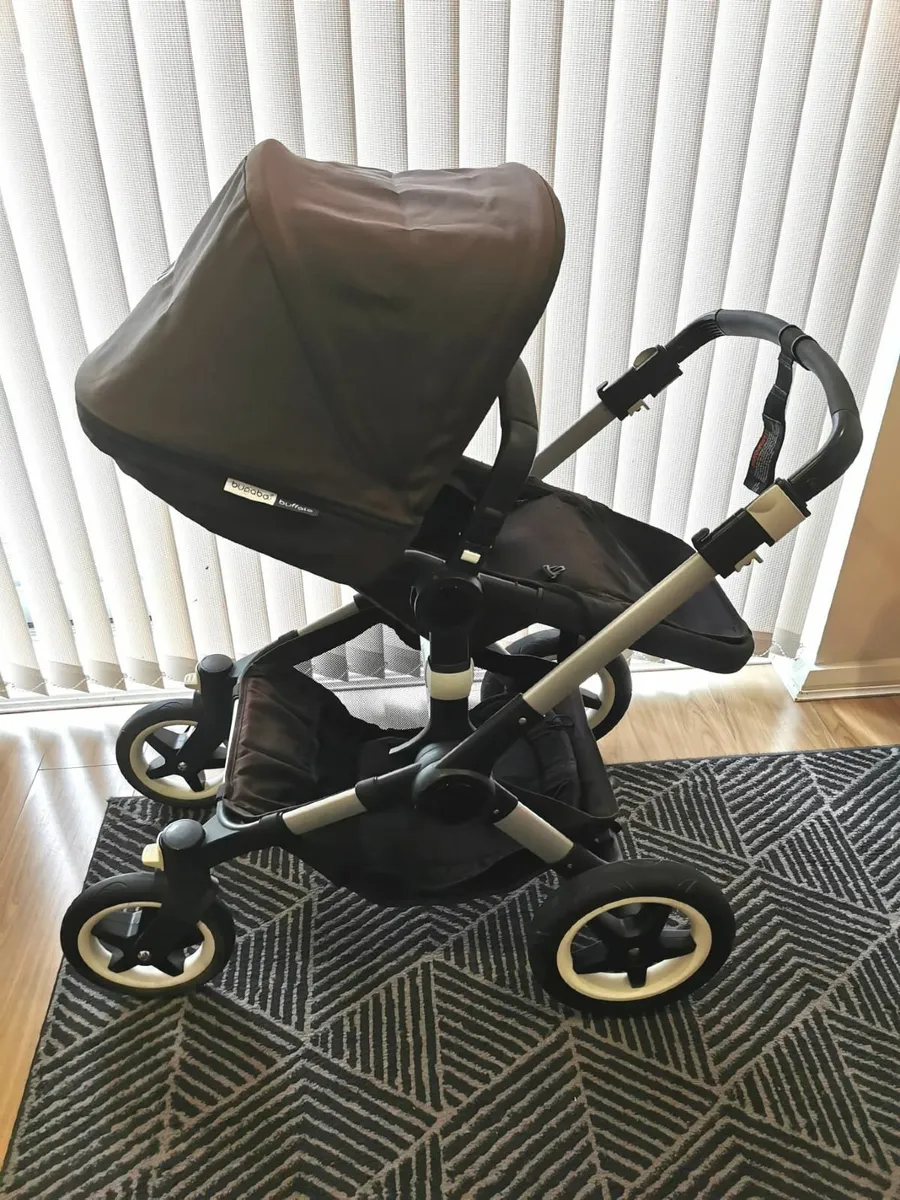 Bugaboo Buffalo Travel system + footmuff - Image 2