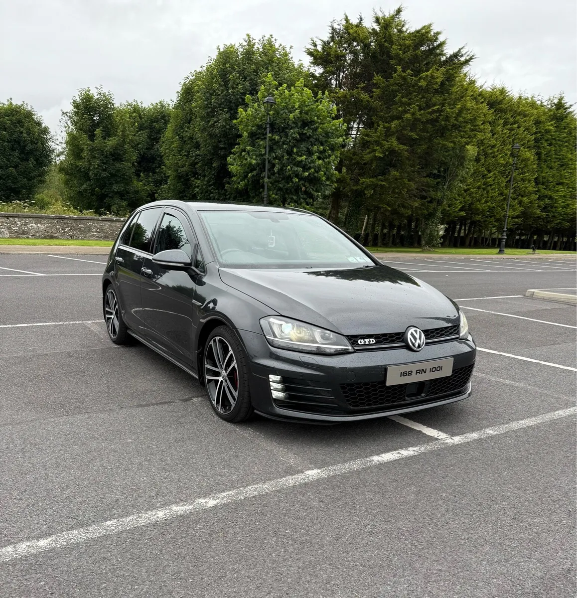 Volkswagen Golf Gtd - Image 2