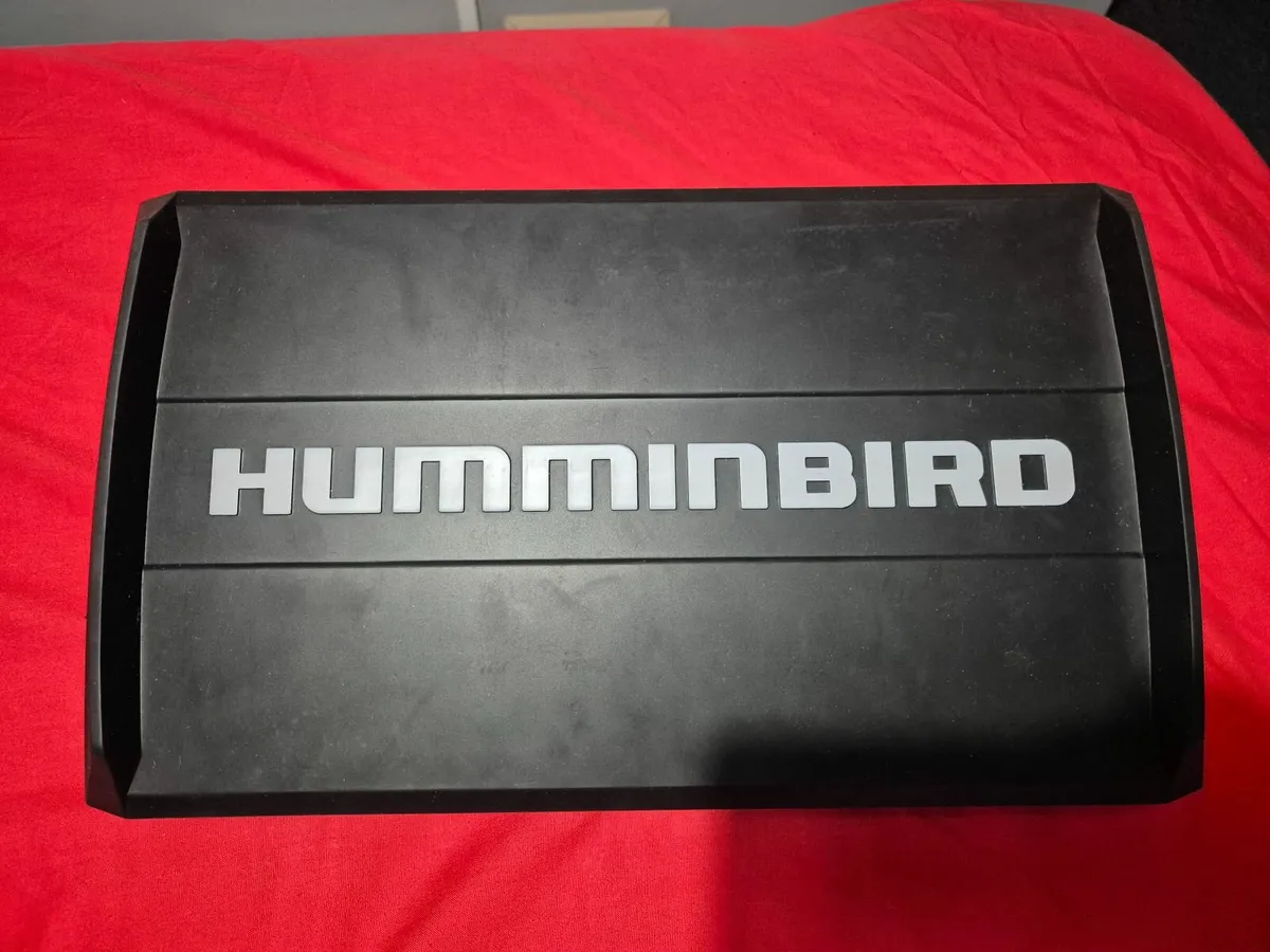 Humminbird helix 12 fishfinder - Image 1