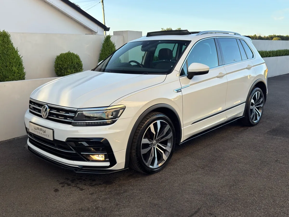 2017 Volkswagen Tiguan R-Line 2.0 TDI 150 DSG - Image 1