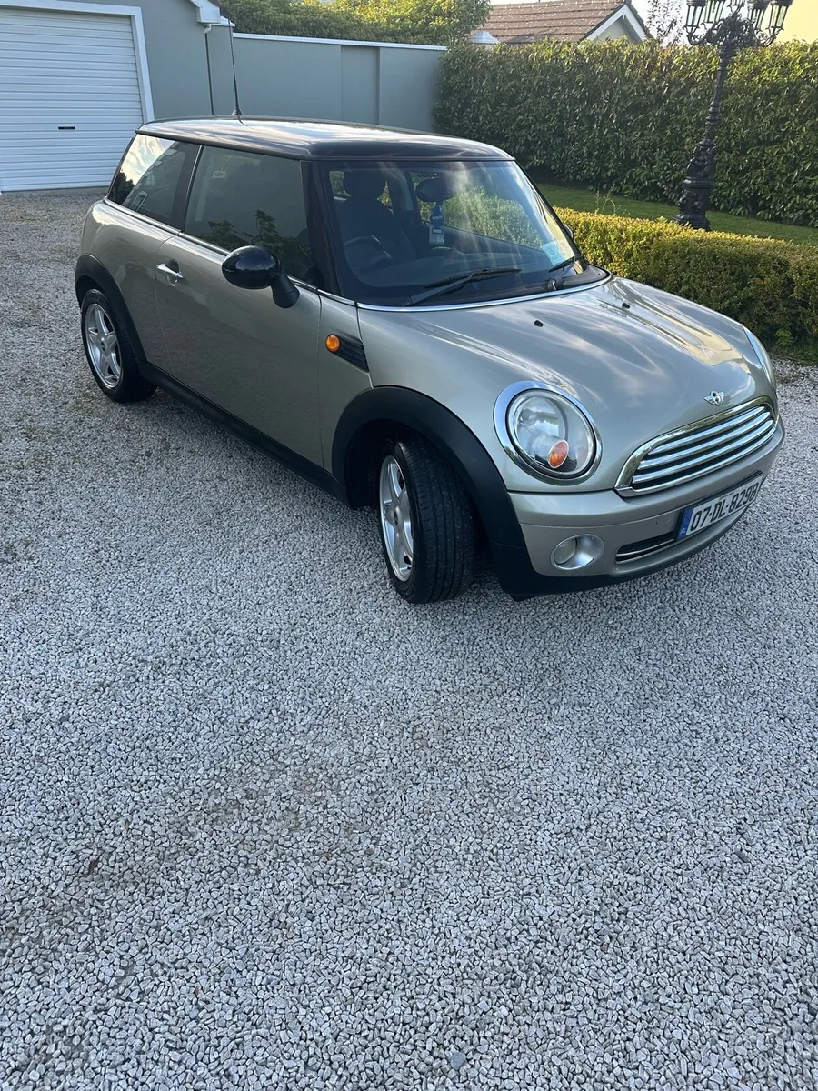 Car - Image 1
