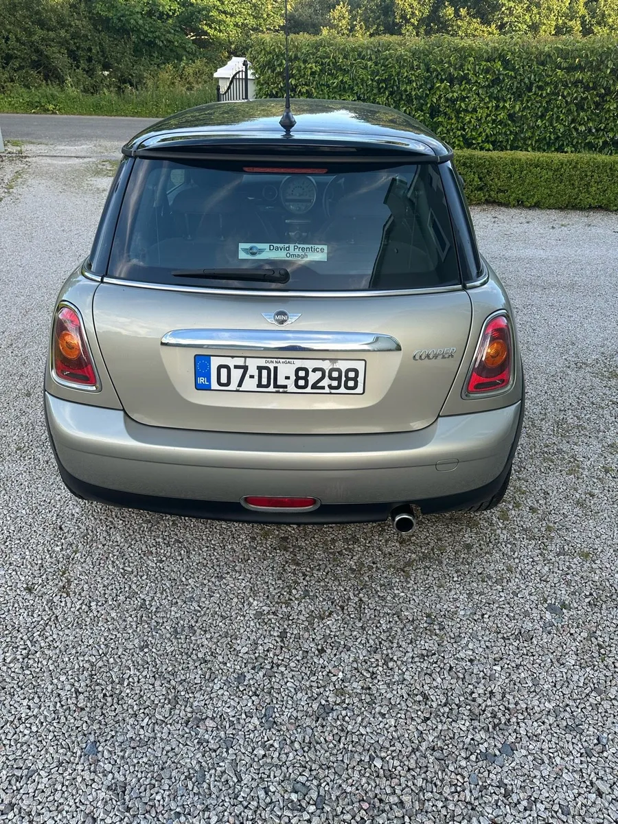 Car - Image 4
