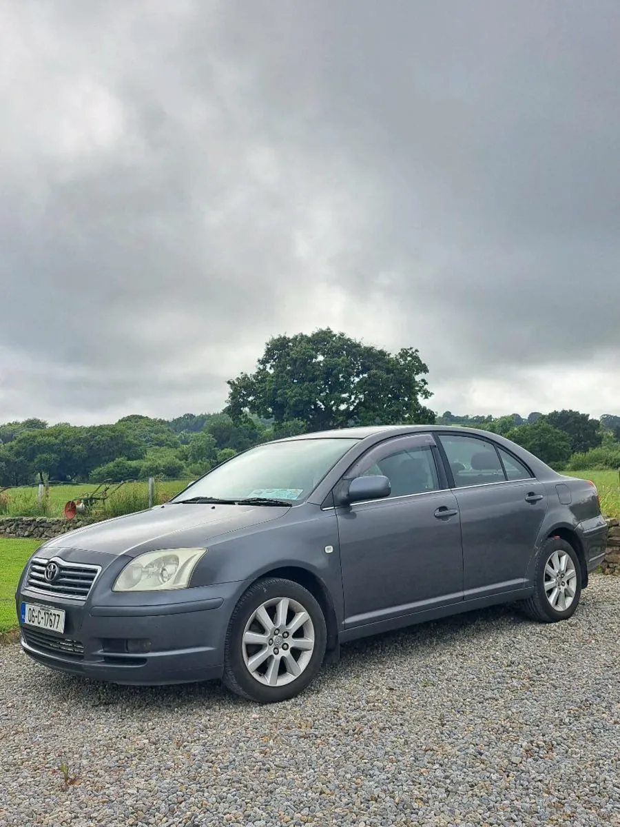 Toyota Avensis - Image 1