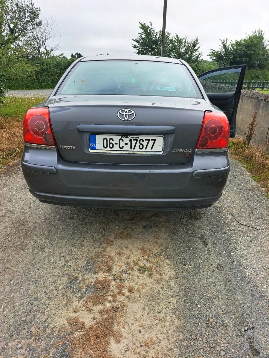Toyota Avensis - Image 3