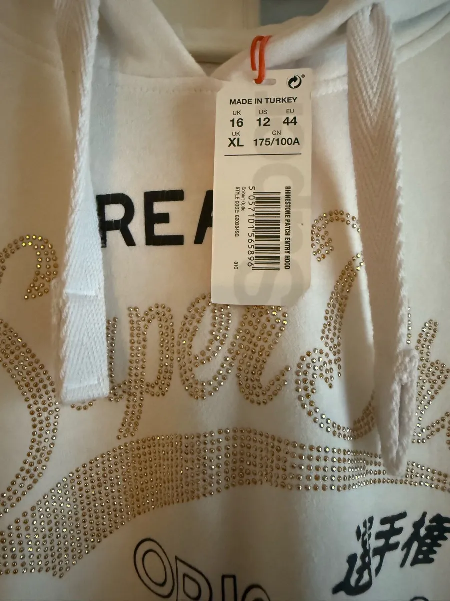 Superdry Hoodie new - Image 3